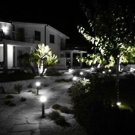 Appartamenti San Lorenzo Marzamemi Cecilia Reitani Bagian luar foto